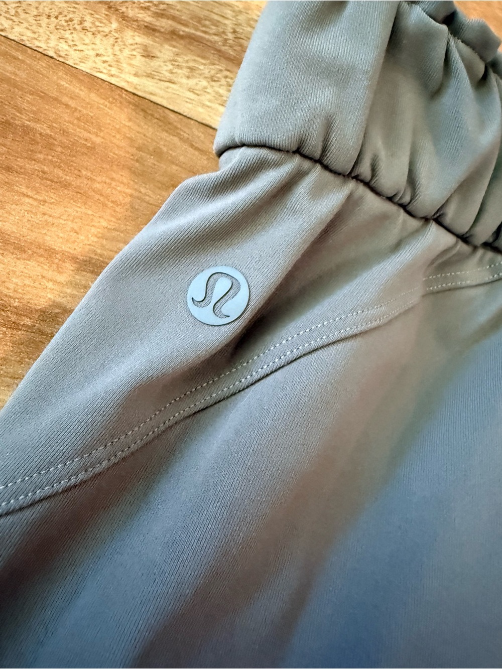 Lululemon Keep Moving Pant 7/8 High-Rise Grey Sage Green Size 12 Luxtreme Work - Picture 10 of 10